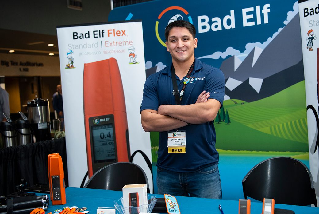 bad elf representative at forum